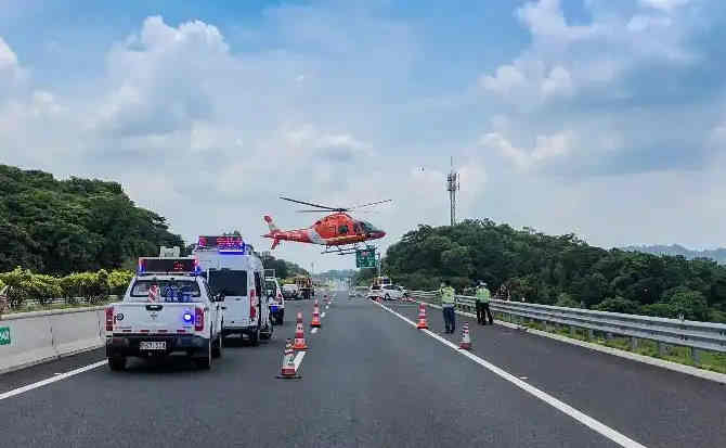 茂南区高速公路汽车救援案例